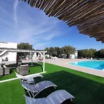 Hotell Borgo Rurale Cares