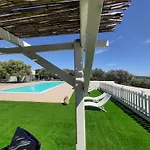 Borgo Rurale Cares Hotell 3*