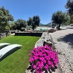 Hotel Borgo Rurale Cares 3*