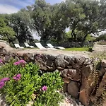 Borgo Rurale Cares Hotell