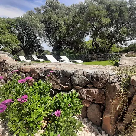 Borgo Rurale Cares Farm stay
